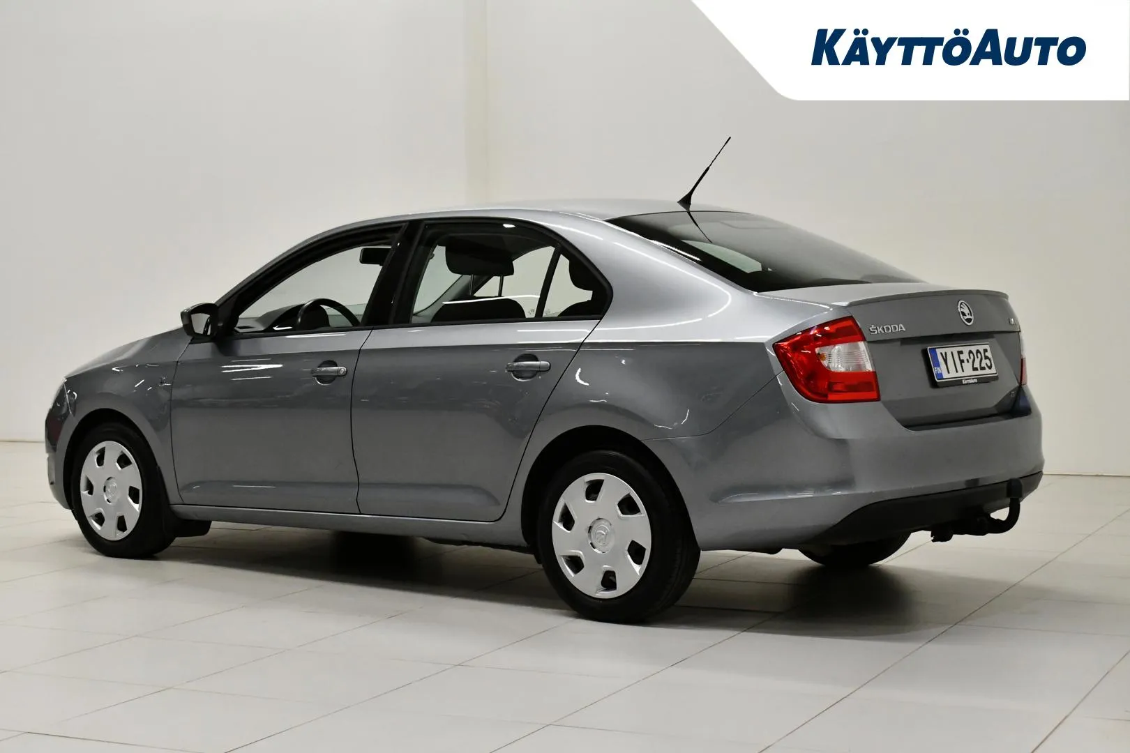 SKODA Rapid YIF-225 carousel image