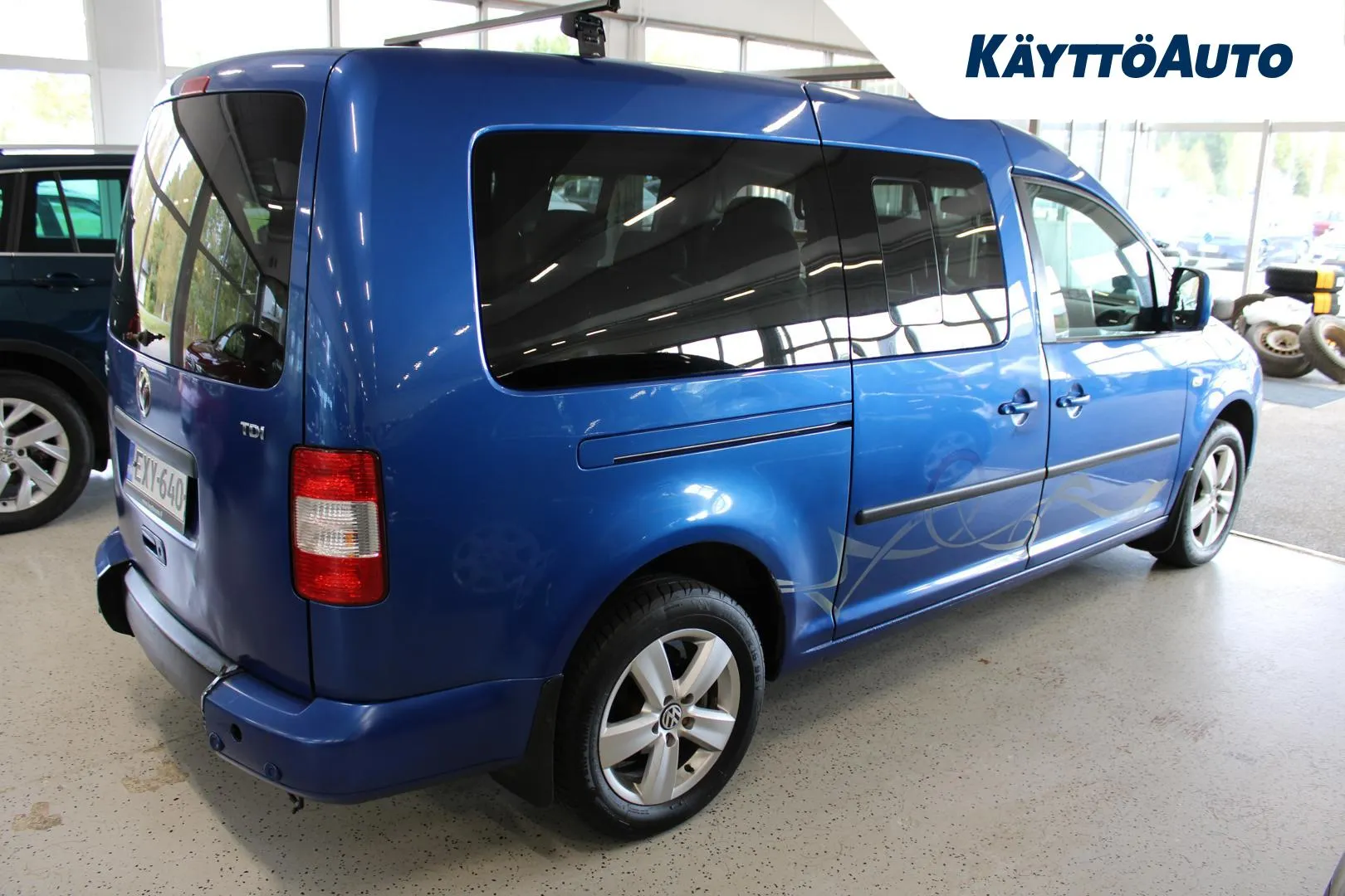 VOLKSWAGEN Caddy EXY-640 carousel image