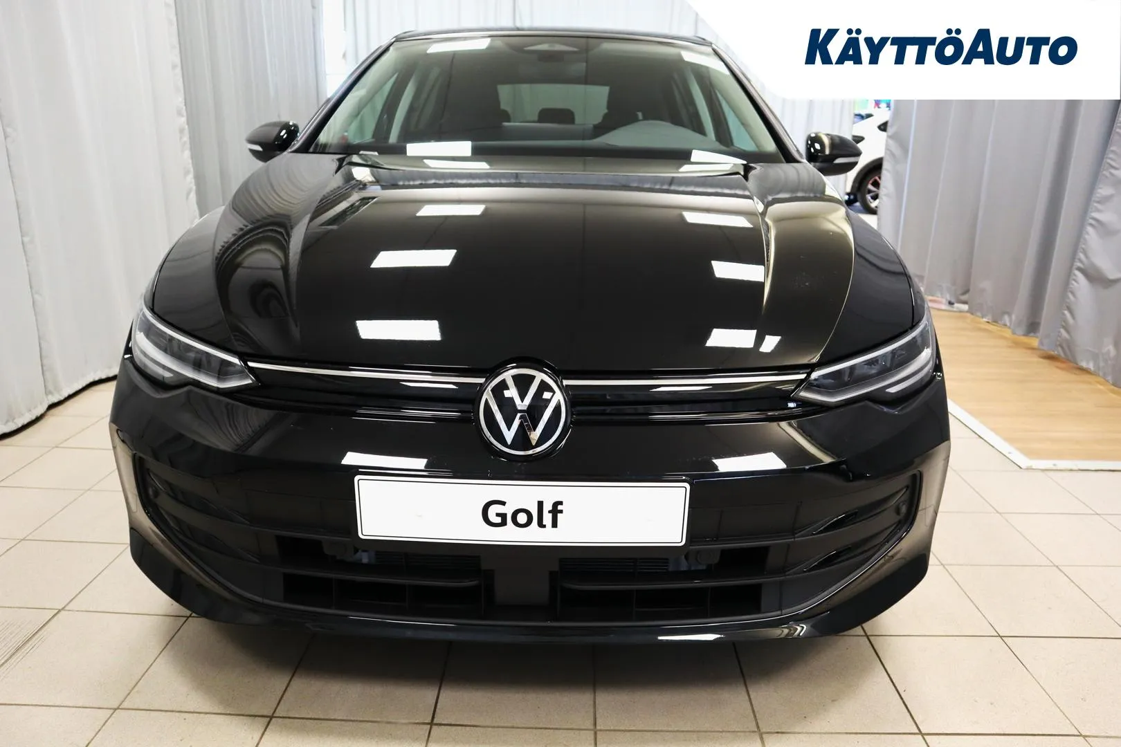 Volkswagen Golf GRN-908 carousel image