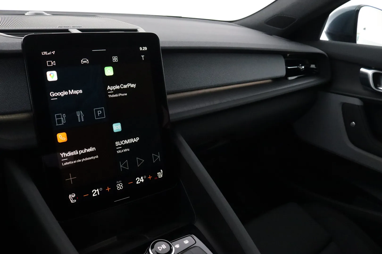 POLESTAR 2 ZOP-513 carousel image