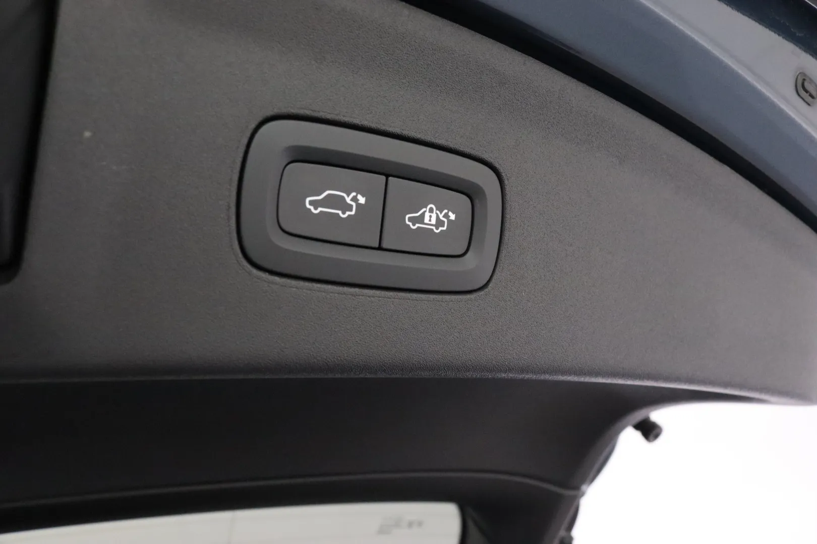 POLESTAR 2 ZOP-513 carousel image