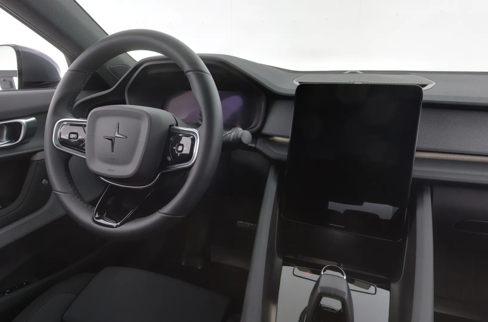 POLESTAR 2 ZOP-513 carousel image