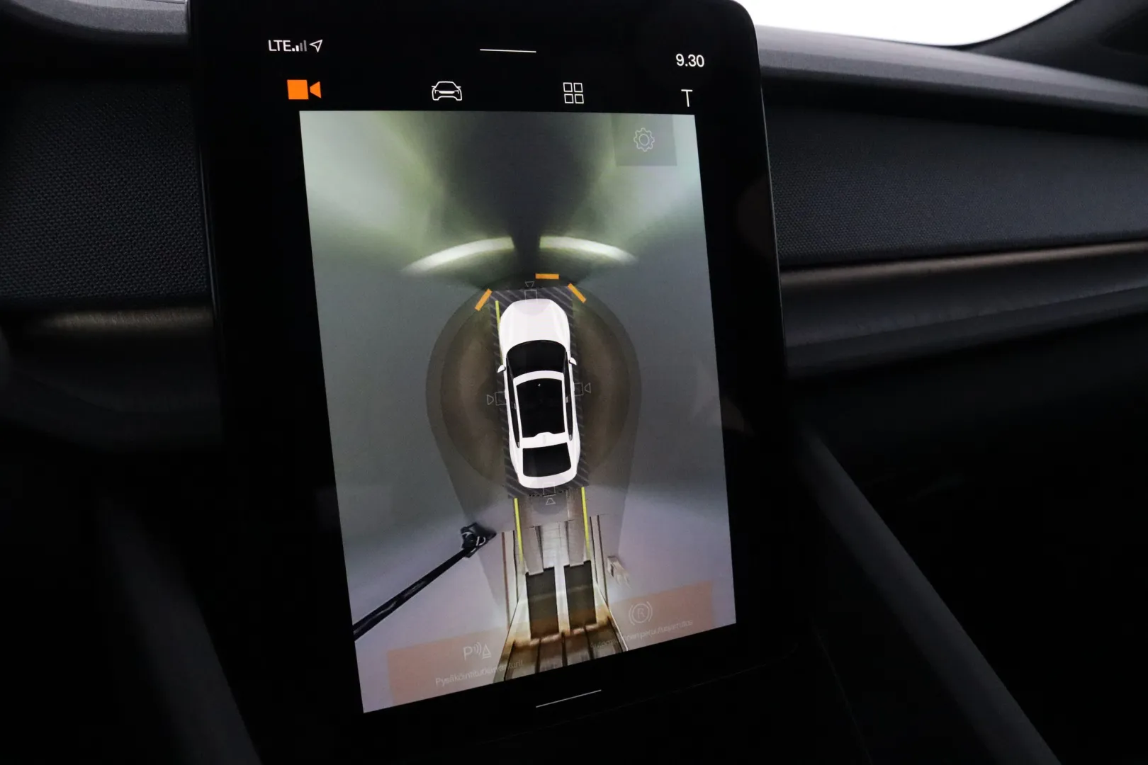 POLESTAR 2 ZOP-513 carousel image