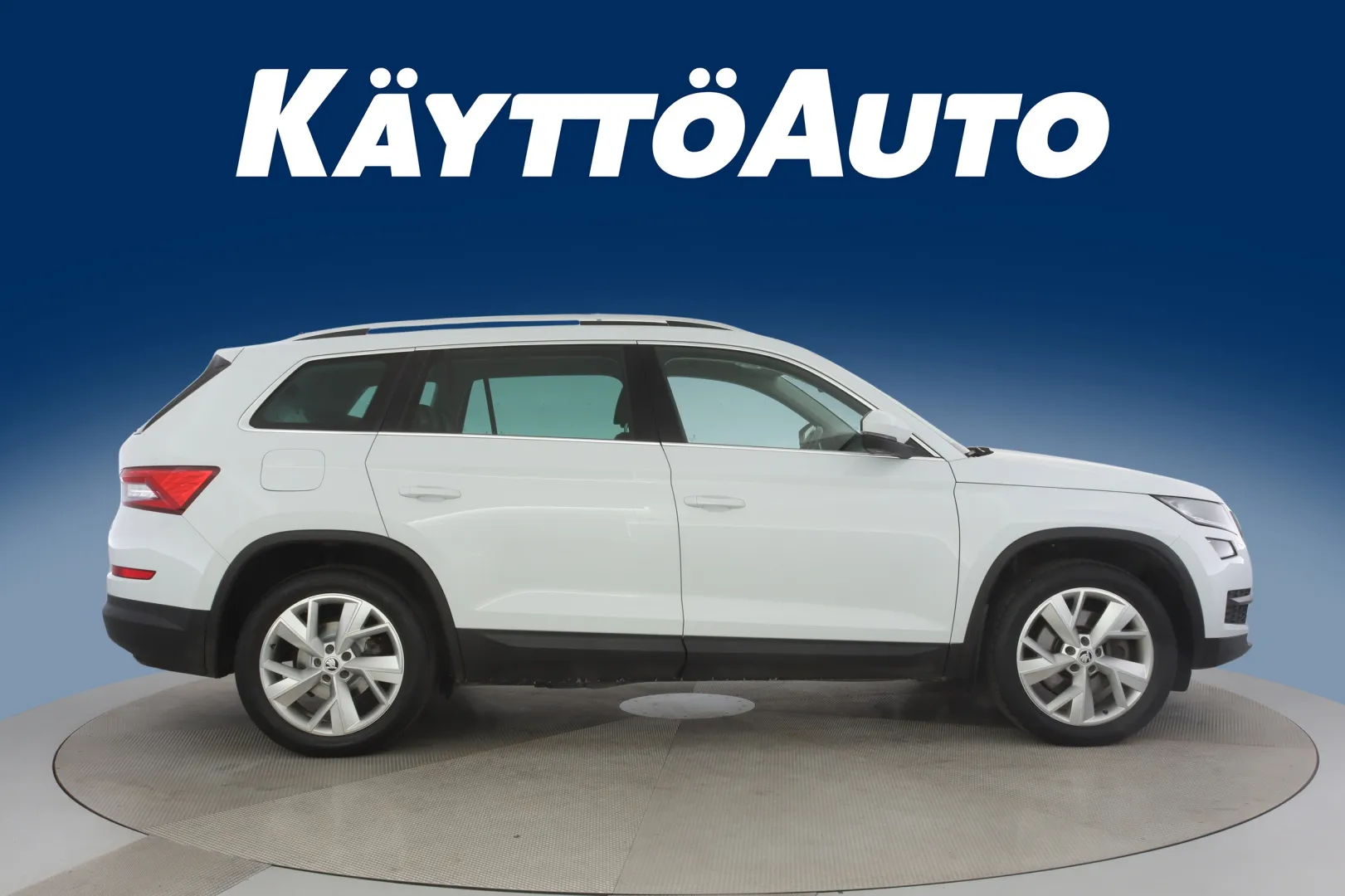 SKODA Kodiaq OXX-384 carousel image