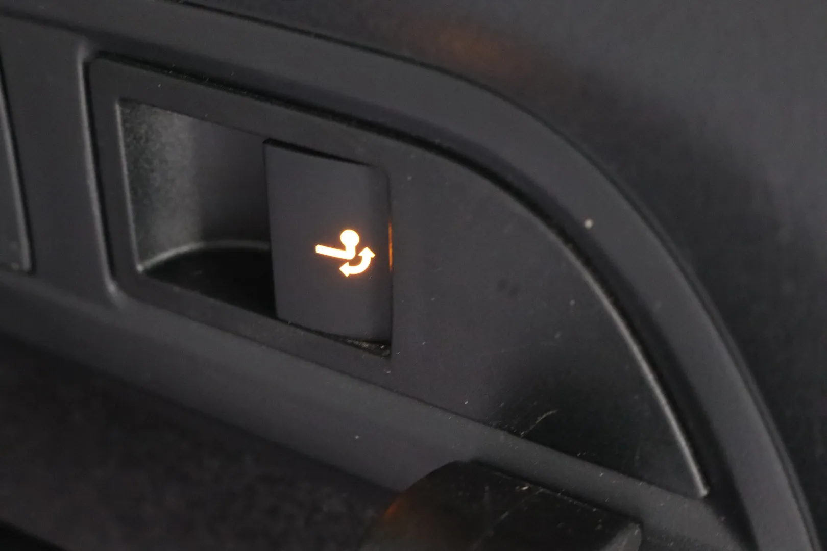 SKODA Kodiaq OXX-384 carousel image