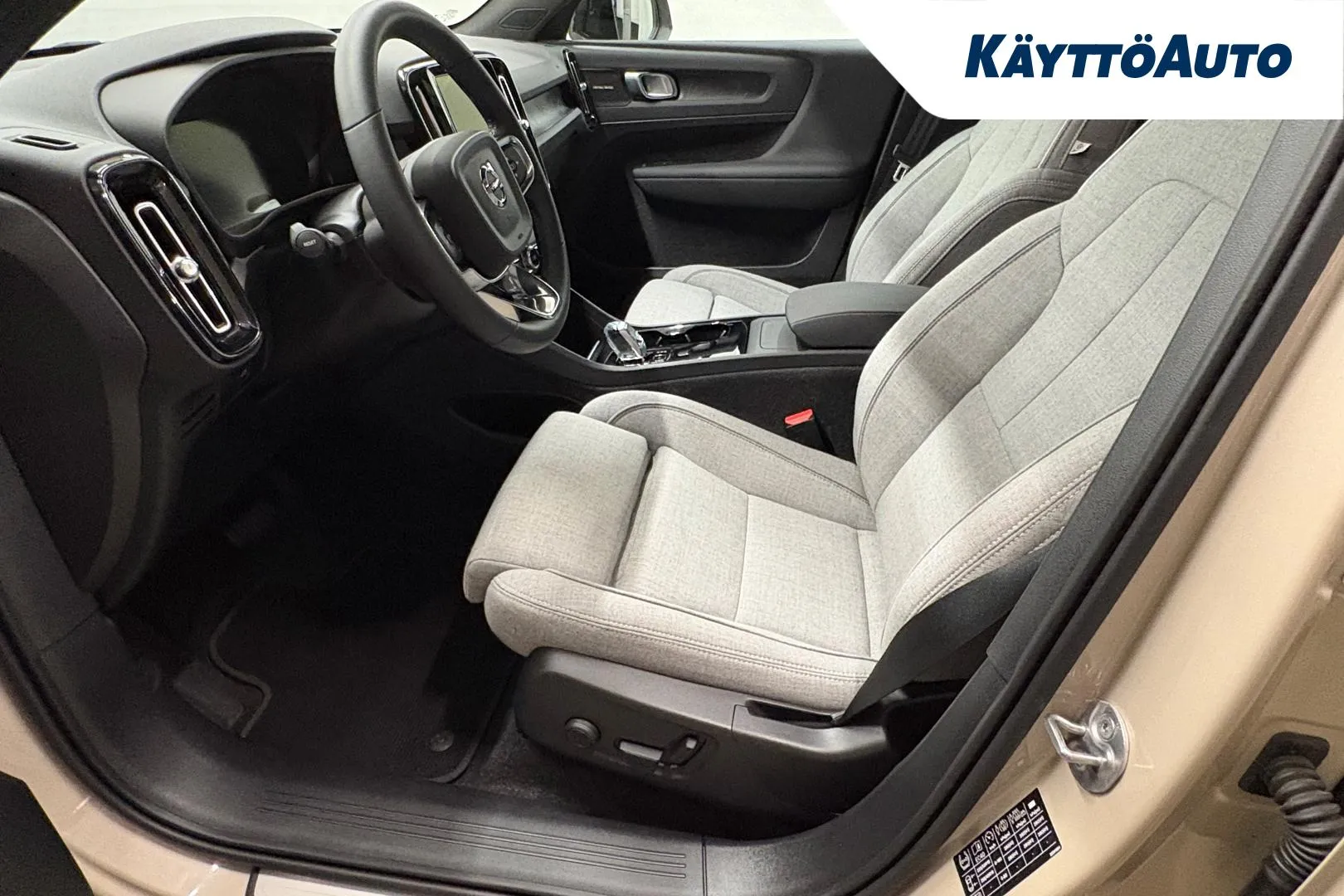 VOLVO EC40 GRM-650 carousel image