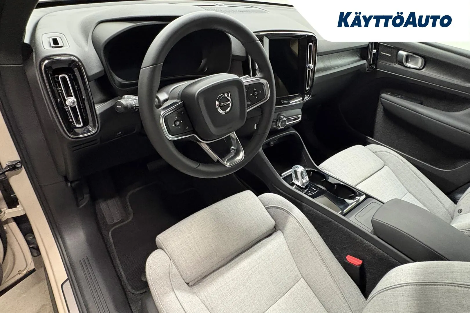 VOLVO EC40 GRM-650 carousel image