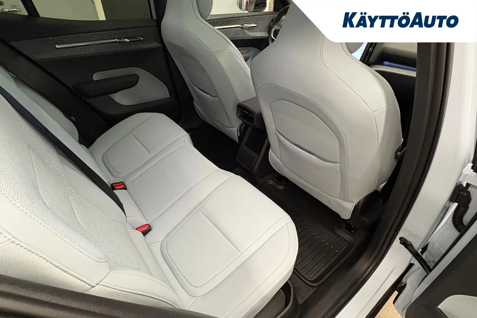 VOLVO EX30 GRM-651 carousel image