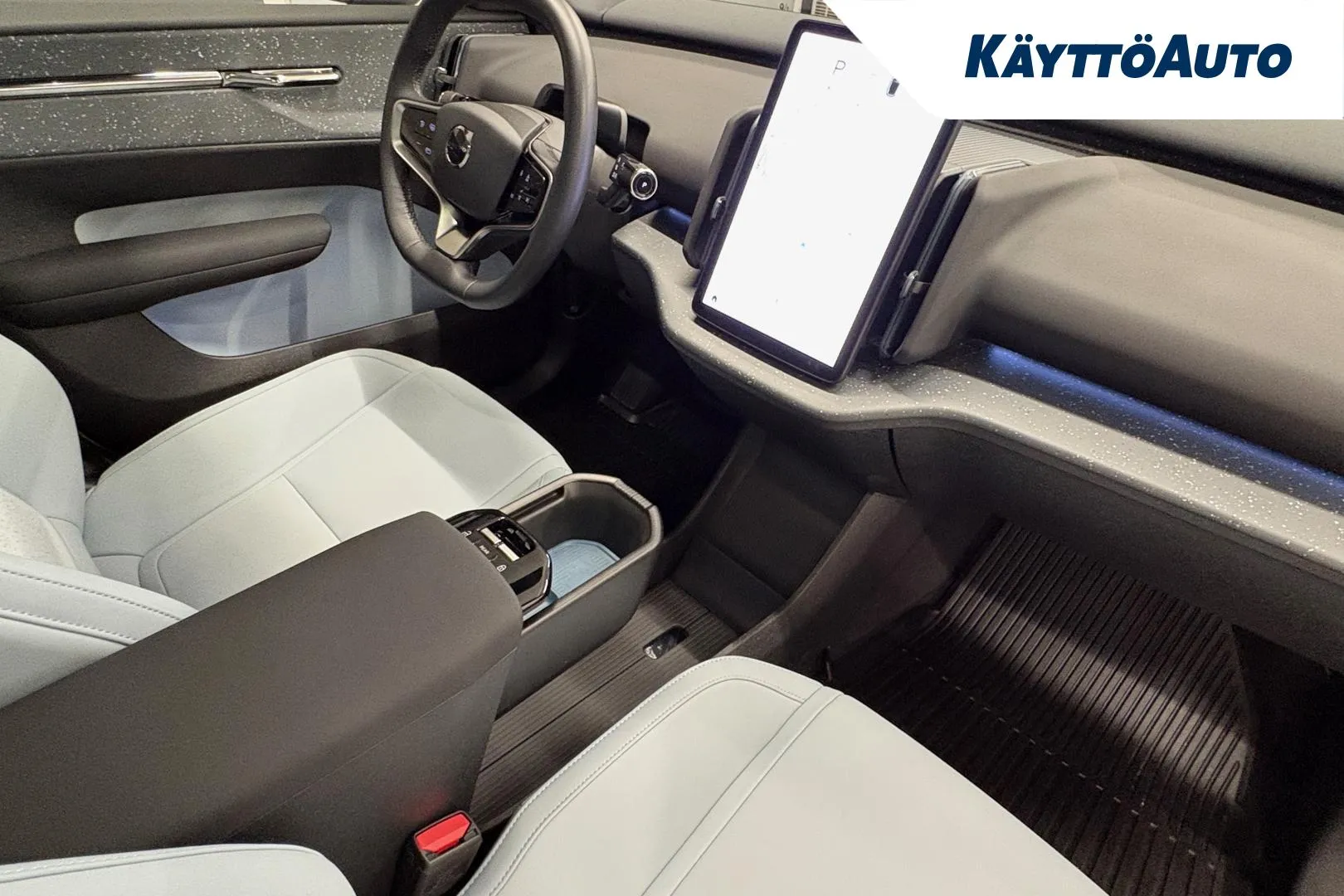 VOLVO EX30 GRM-651 carousel image