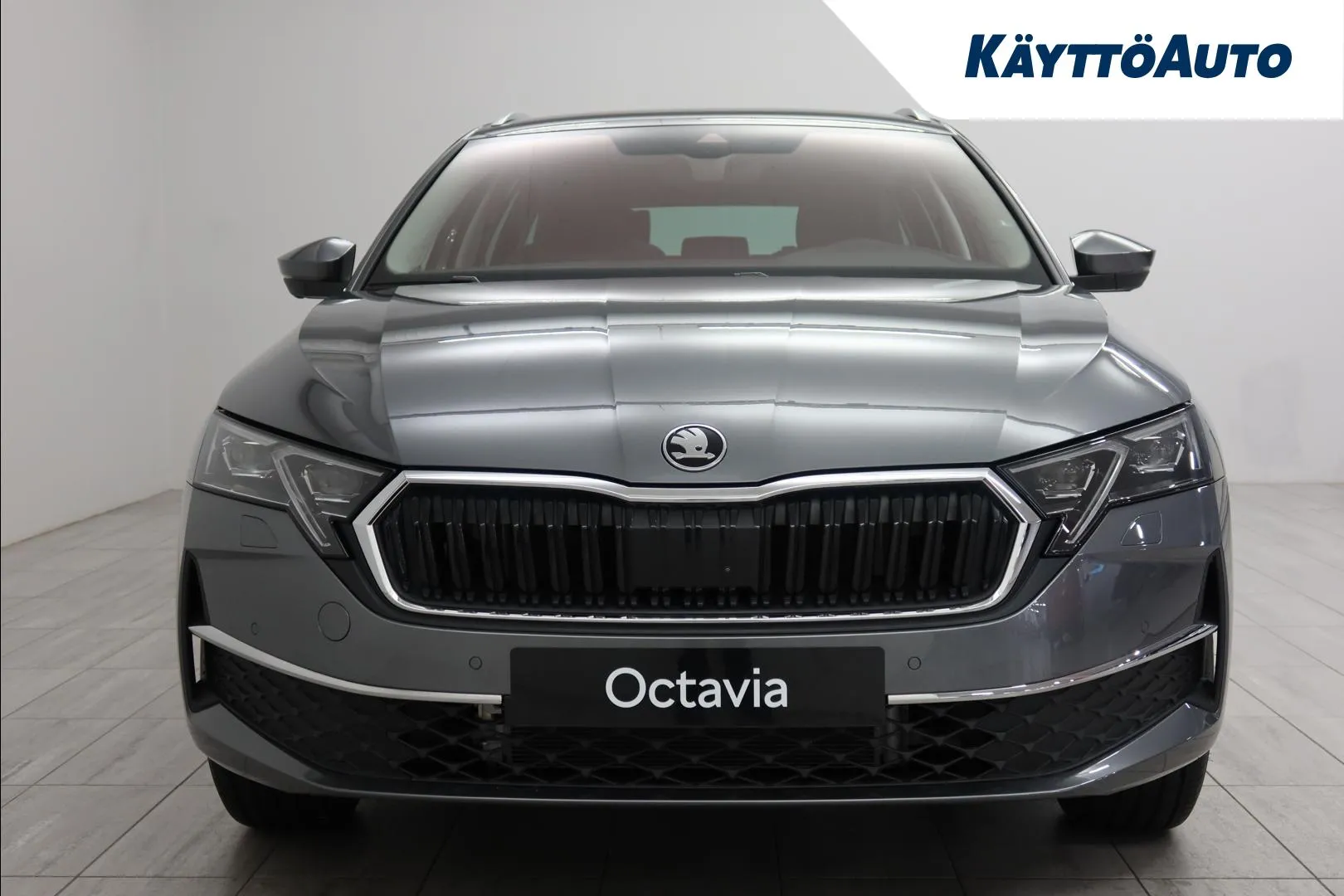 Skoda Octavia SRJ-250 carousel image
