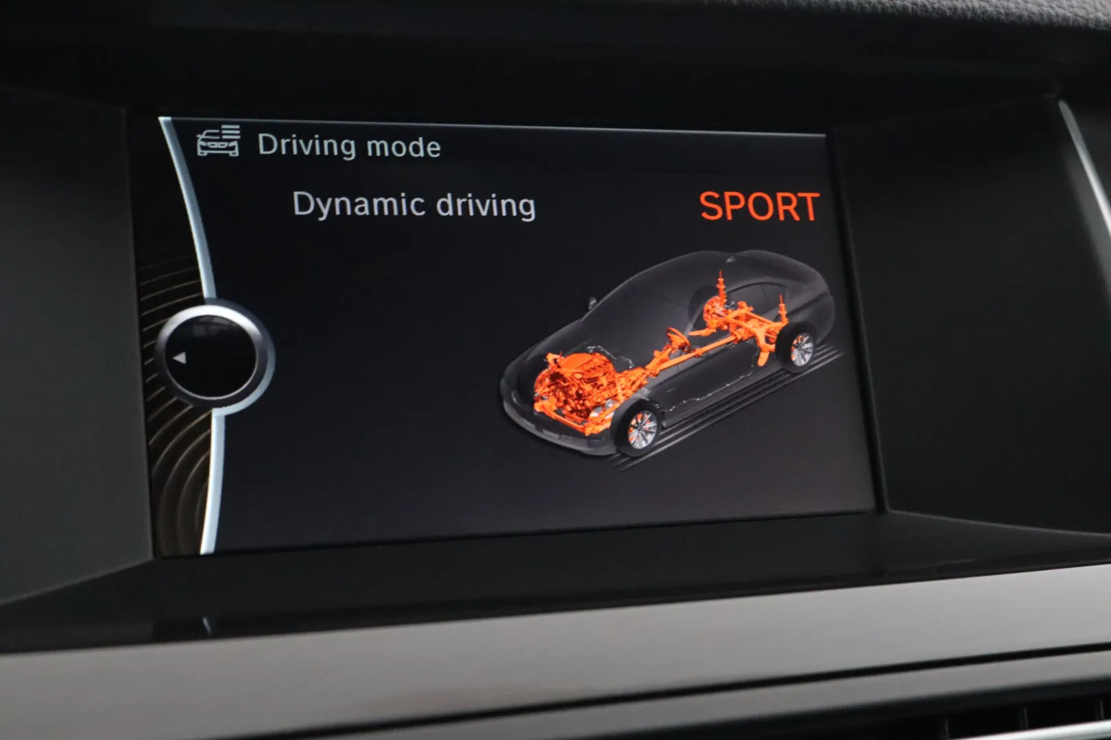 BMW 518 YIL-727 carousel image