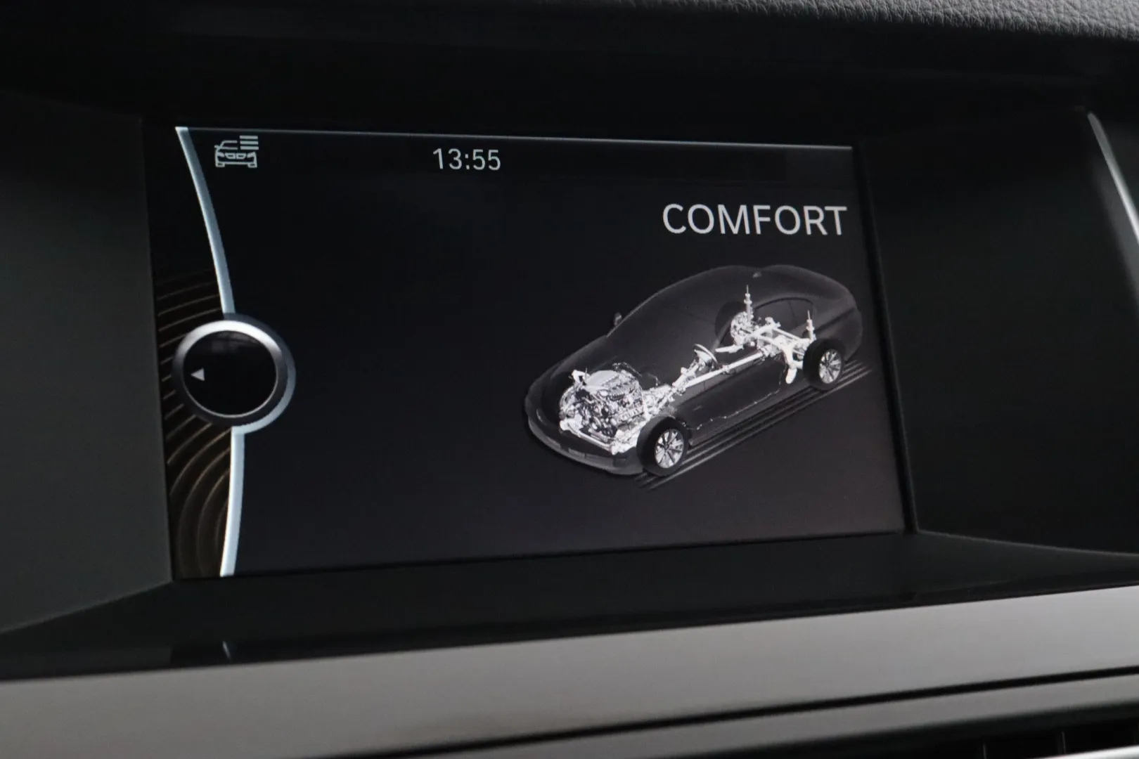 BMW 518 YIL-727 carousel image