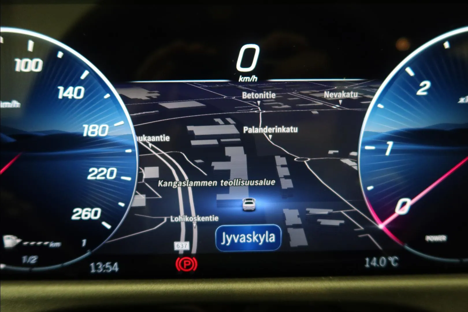 Mercedes-Benz E ISR-290 carousel image