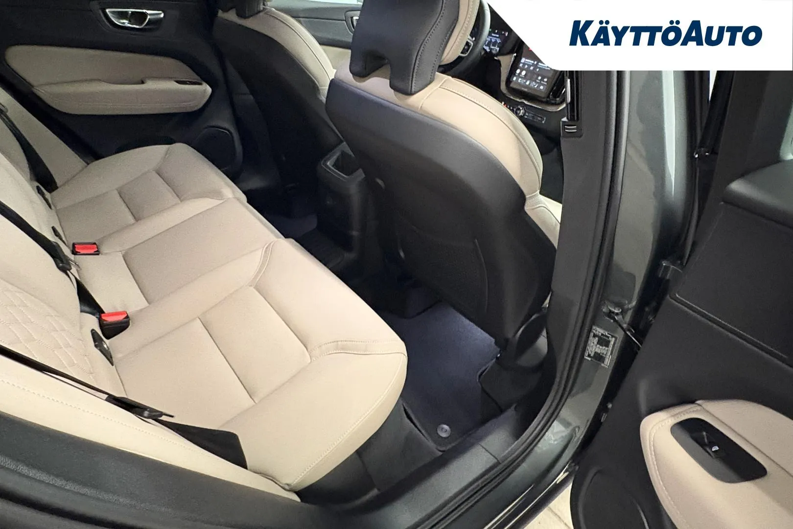 Volvo XC60 ISP-921 carousel image