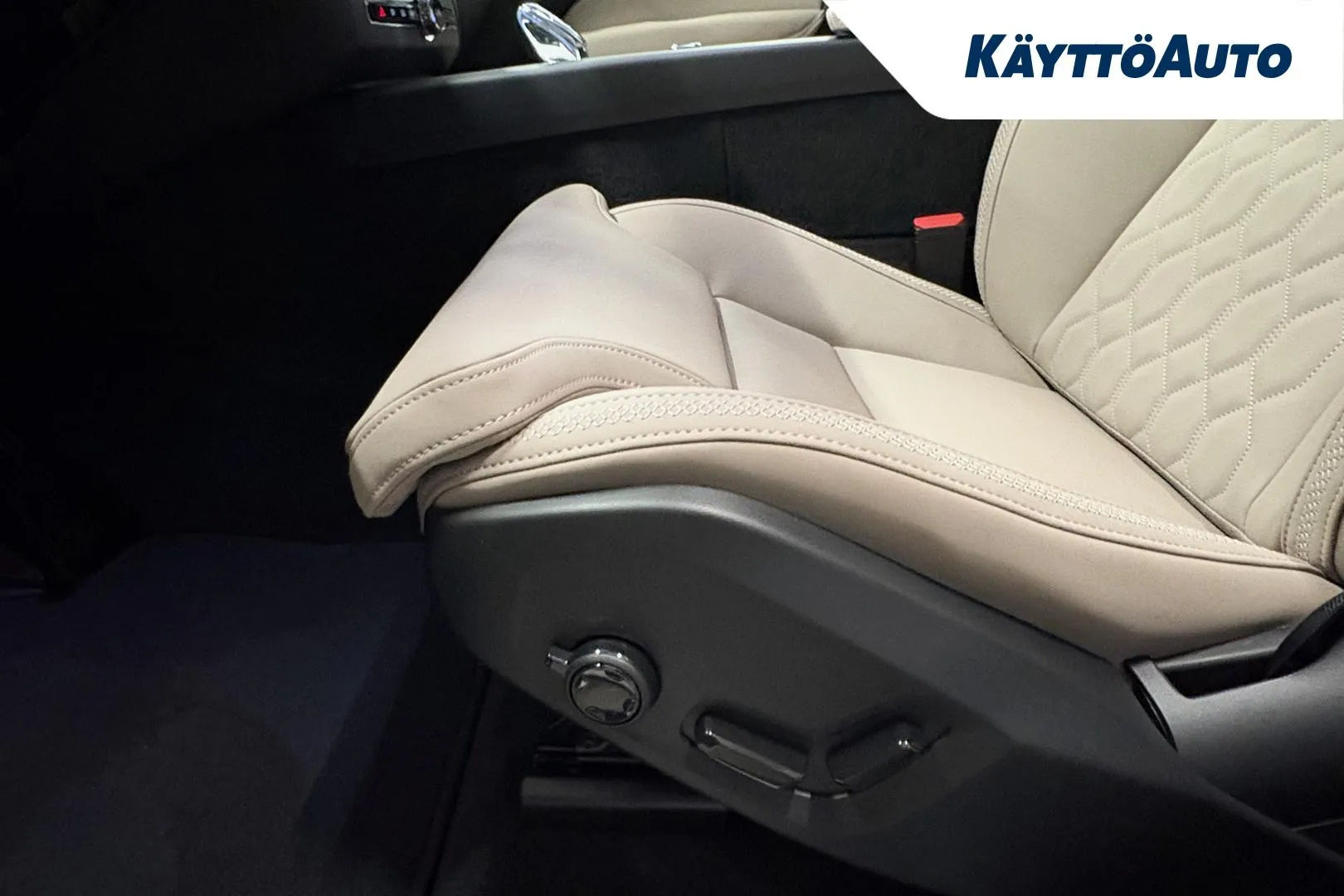 Volvo XC60 ISP-921 carousel image