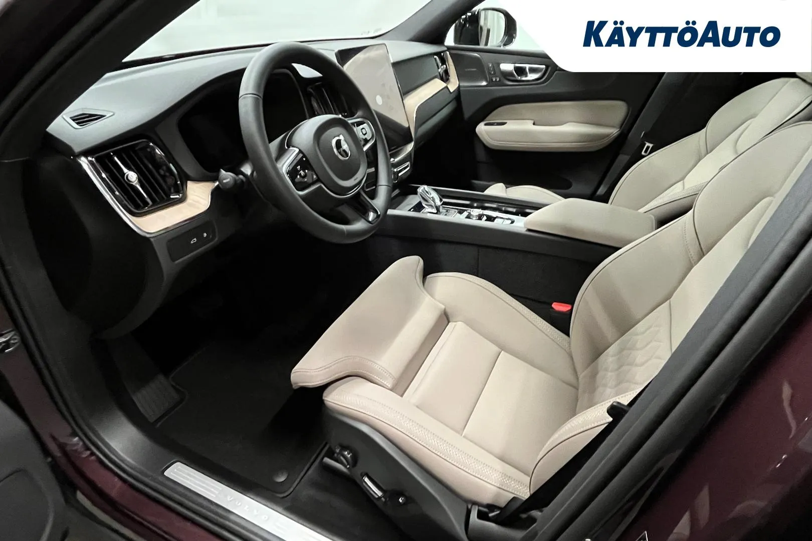 Volvo XC60 ISR-581 carousel image