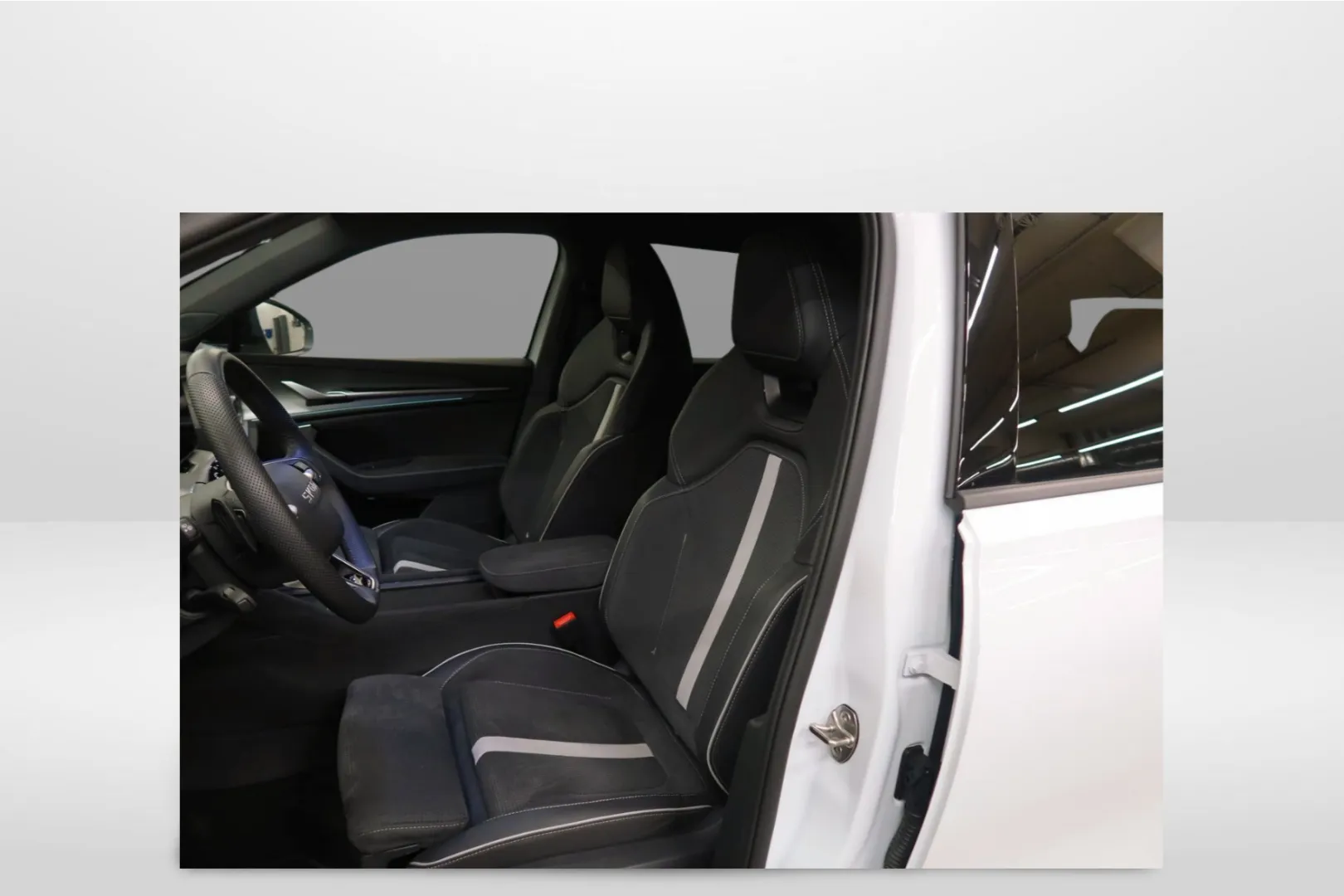 SKODA Kodiaq JOC-208 carousel image