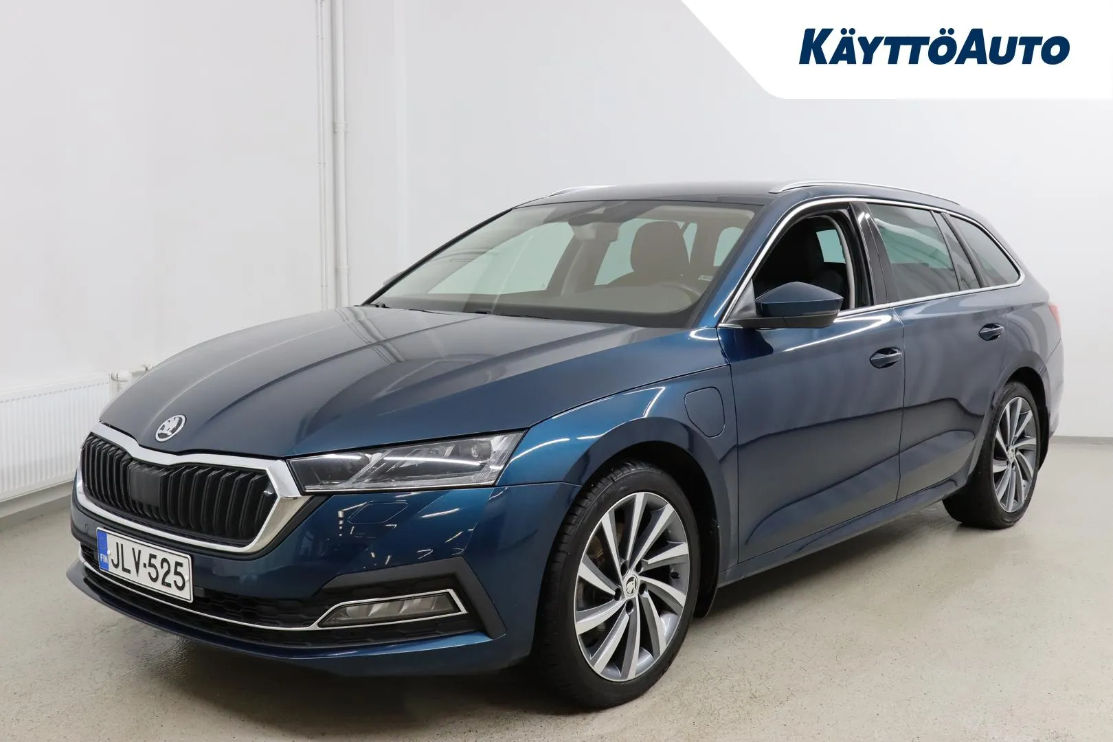 Skoda Octavia JLV-525 carousel image
