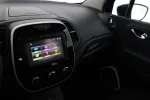 RENAULT Captur XOX-693 carousel thumbs