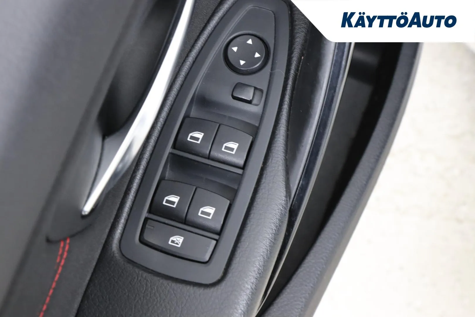 BMW 320 TZR-488 carousel image