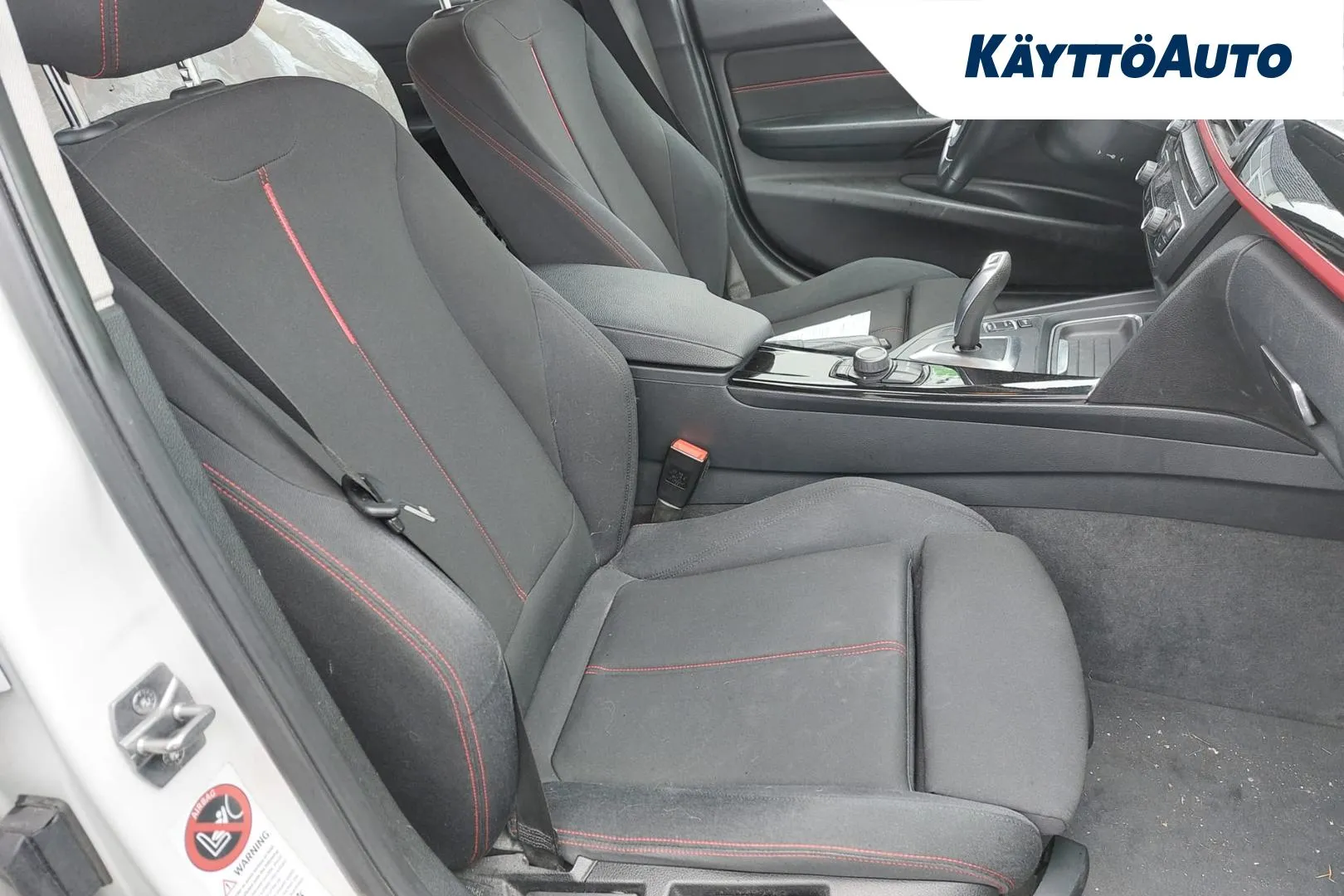 BMW 320 TZR-488 carousel image