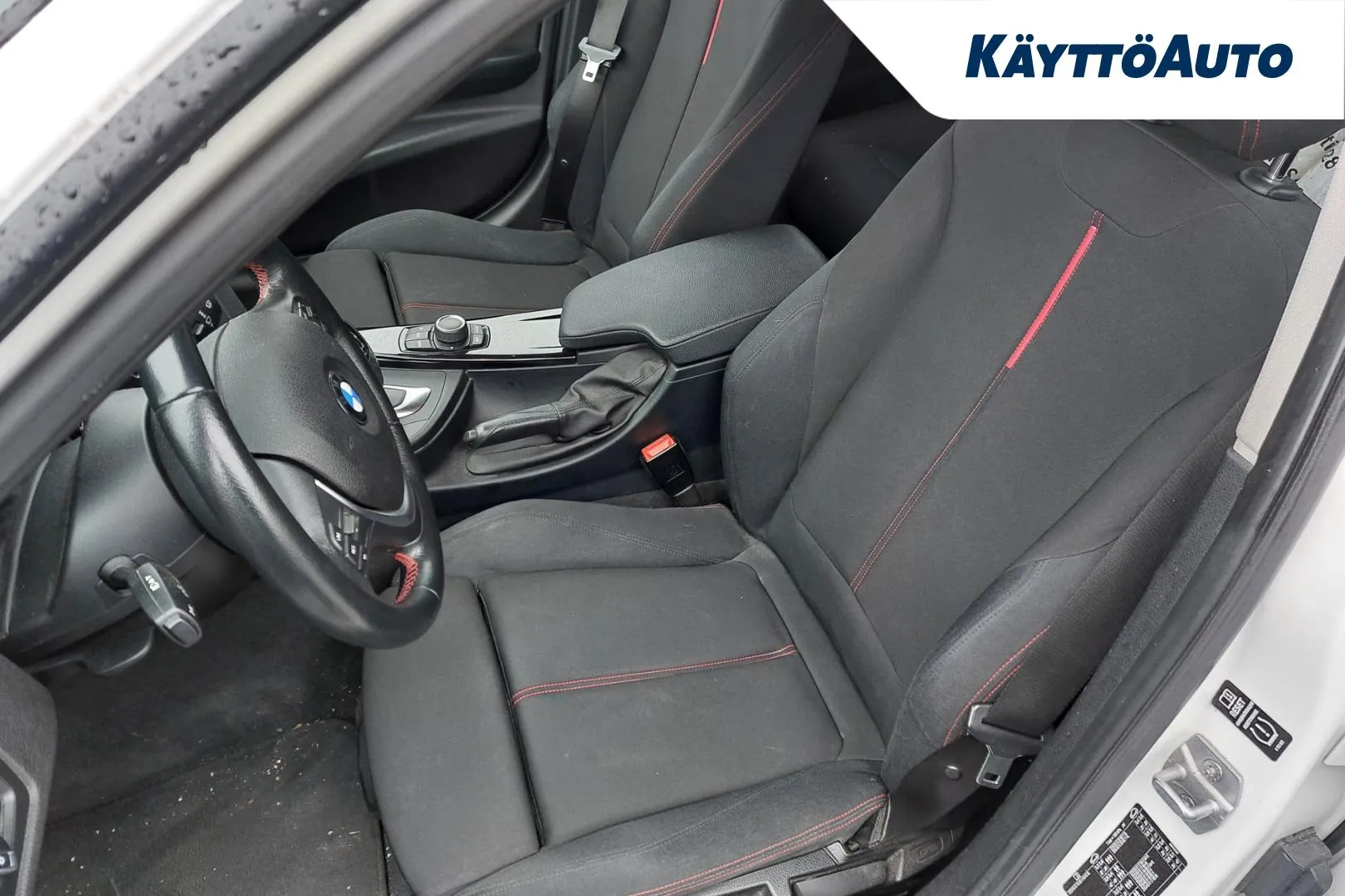 BMW 320 TZR-488 carousel image