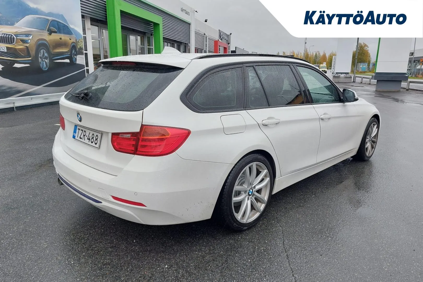 BMW 320 TZR-488 carousel image