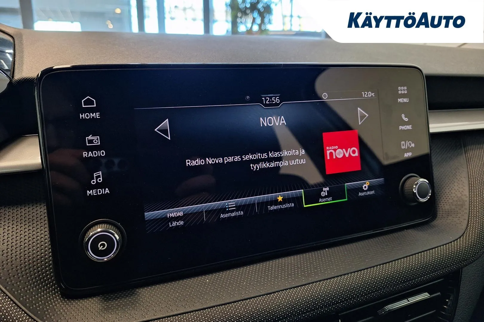 Skoda Fabia RXE-647 carousel image