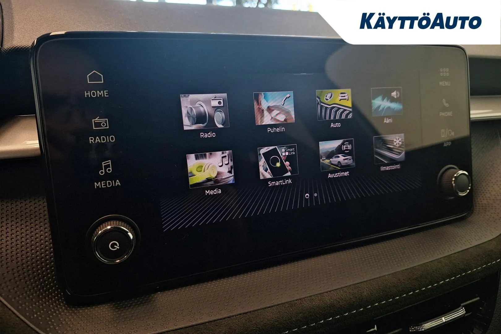 Skoda Fabia RXE-647 carousel image