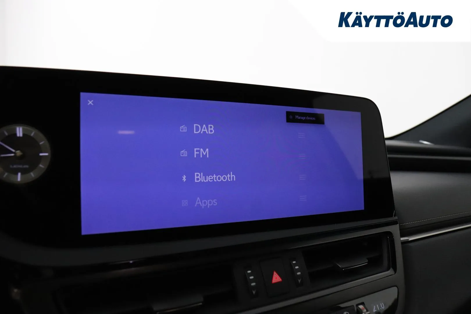 Lexus ES YXY-688 carousel image