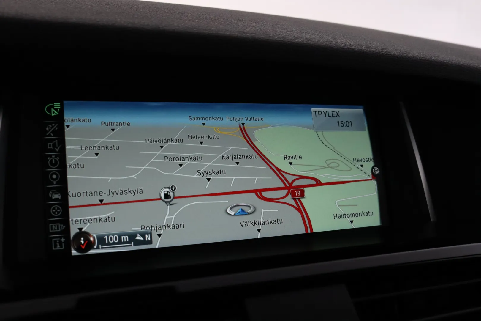 BMW X4 ESM-547 carousel image