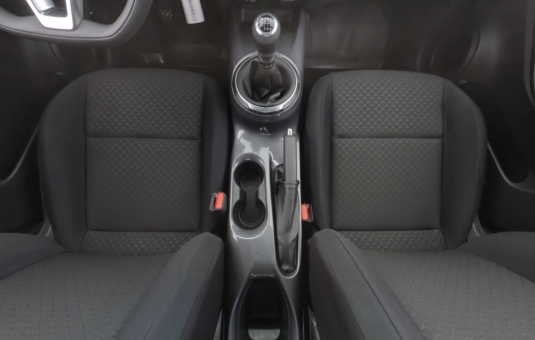 NISSAN Juke XRE-141 carousel image