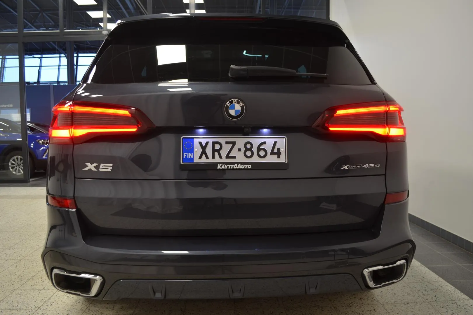 BMW X5 XRZ-864 carousel image