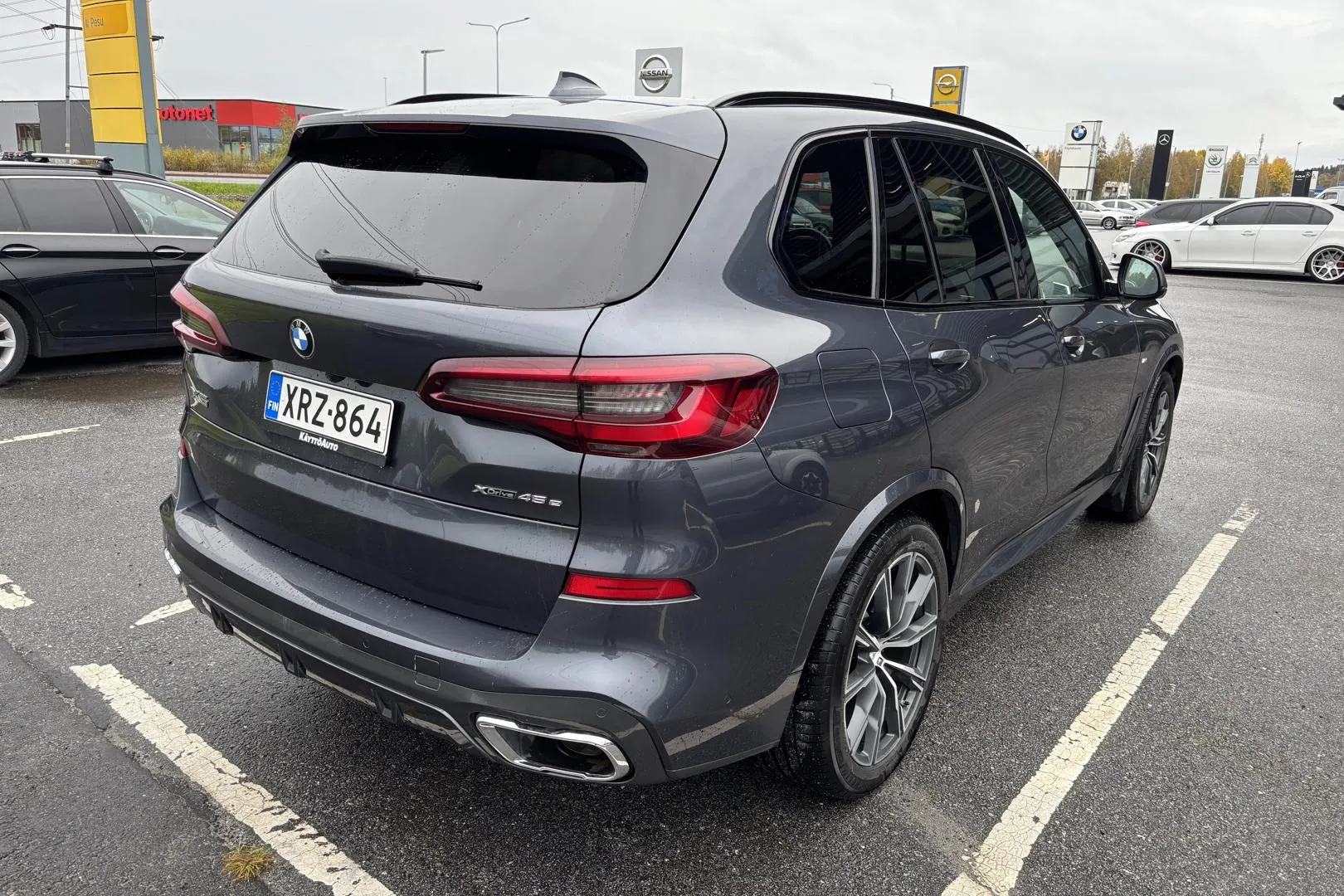 BMW X5 XRZ-864 carousel image