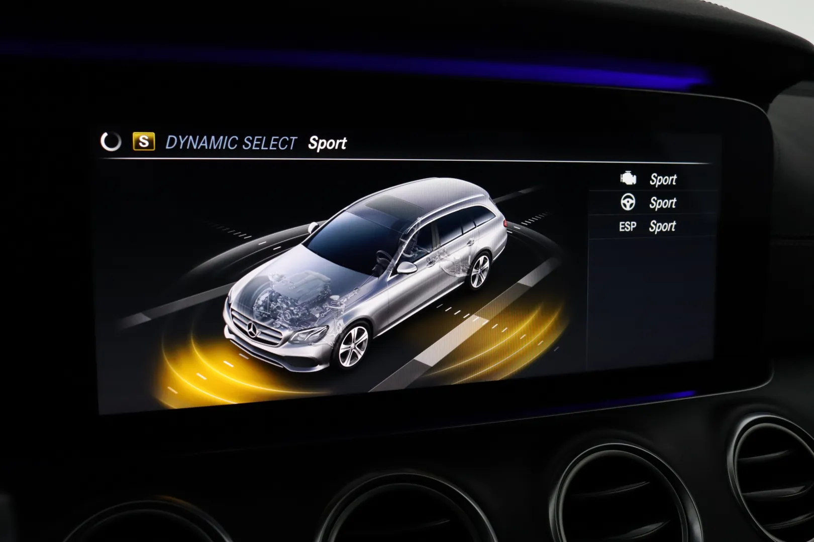 MERCEDES-BENZ E MPO-592 carousel image