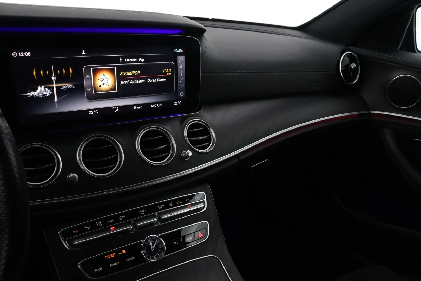 MERCEDES-BENZ E MPO-592 carousel image