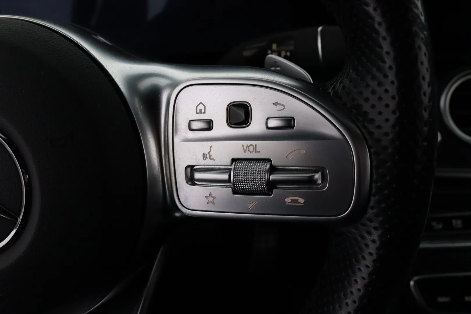 MERCEDES-BENZ E MPO-592 carousel image