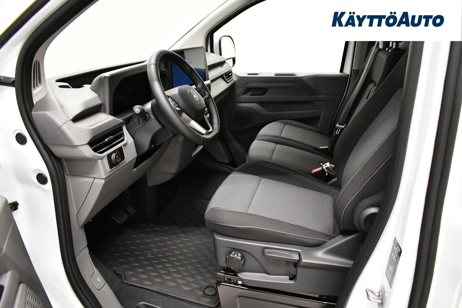 Volkswagen Transporter XVZ-834 carousel image
