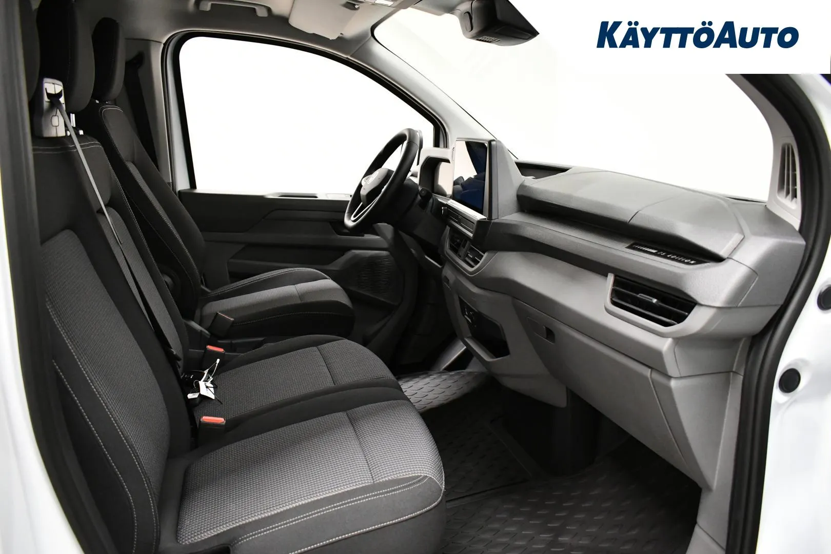Volkswagen Transporter XVZ-834 carousel image