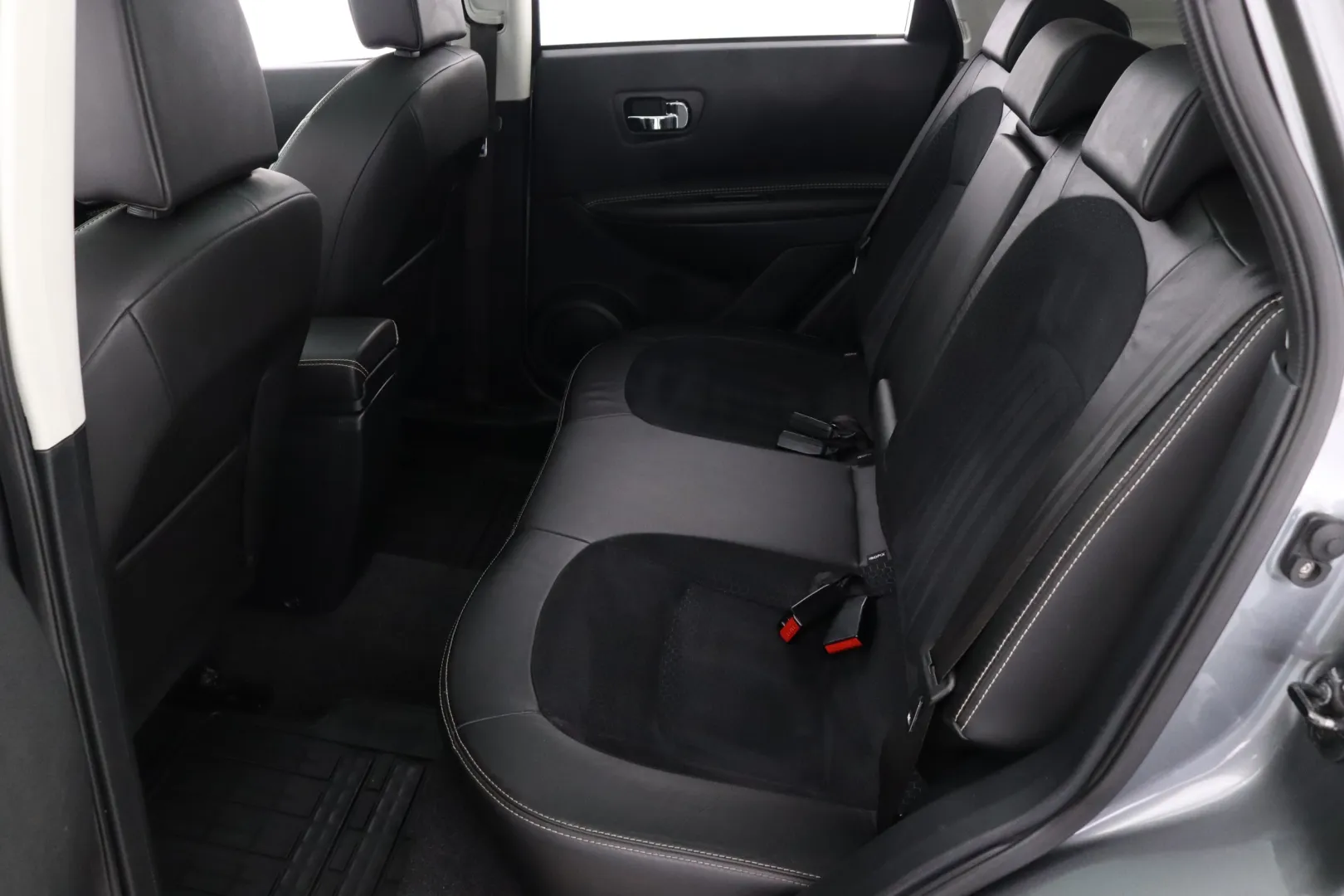 NISSAN Qashqai XVL-447 carousel image