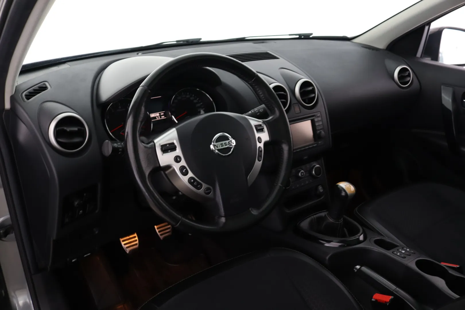 NISSAN Qashqai XVL-447 carousel image