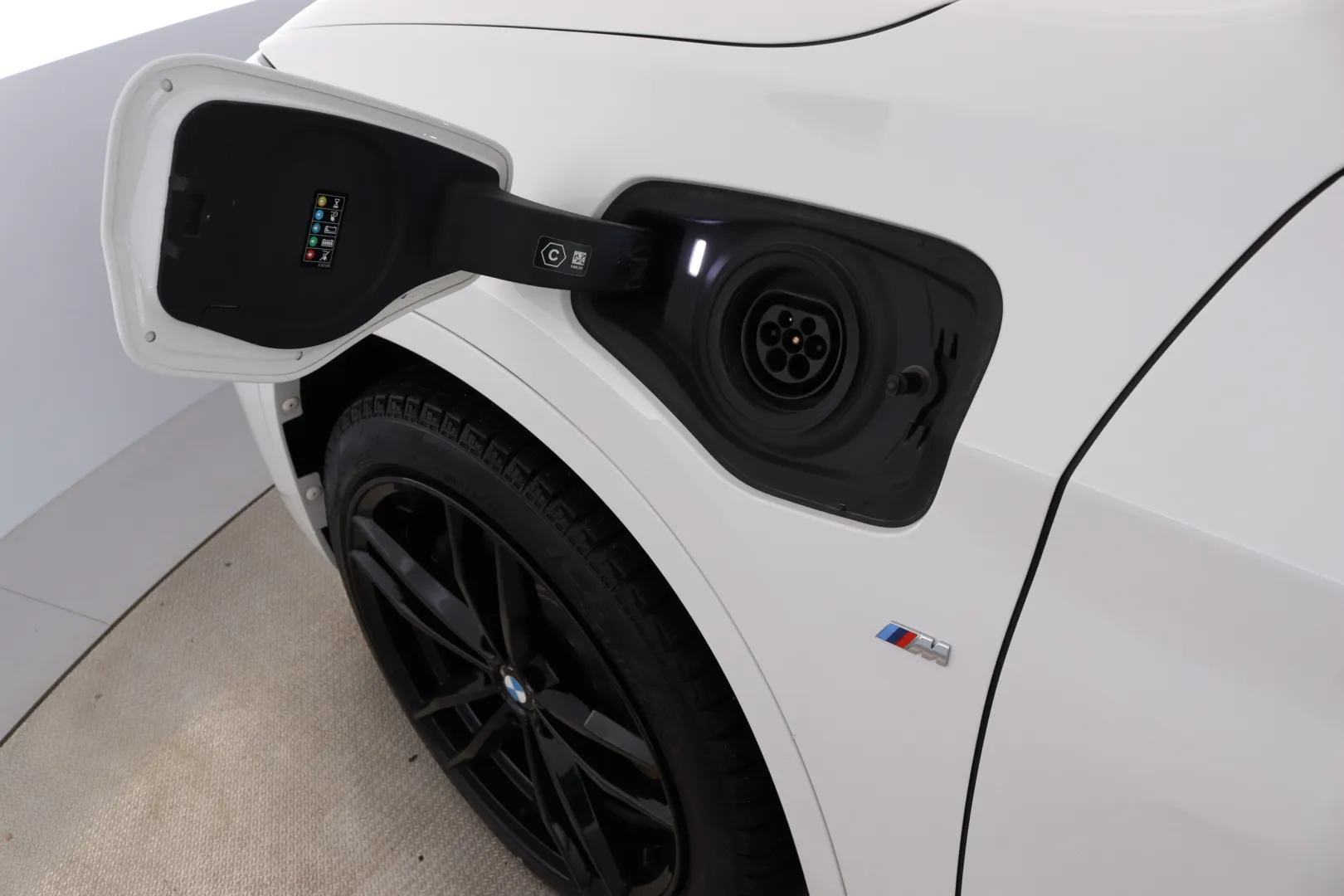 BMW X1 LRC-448 carousel image