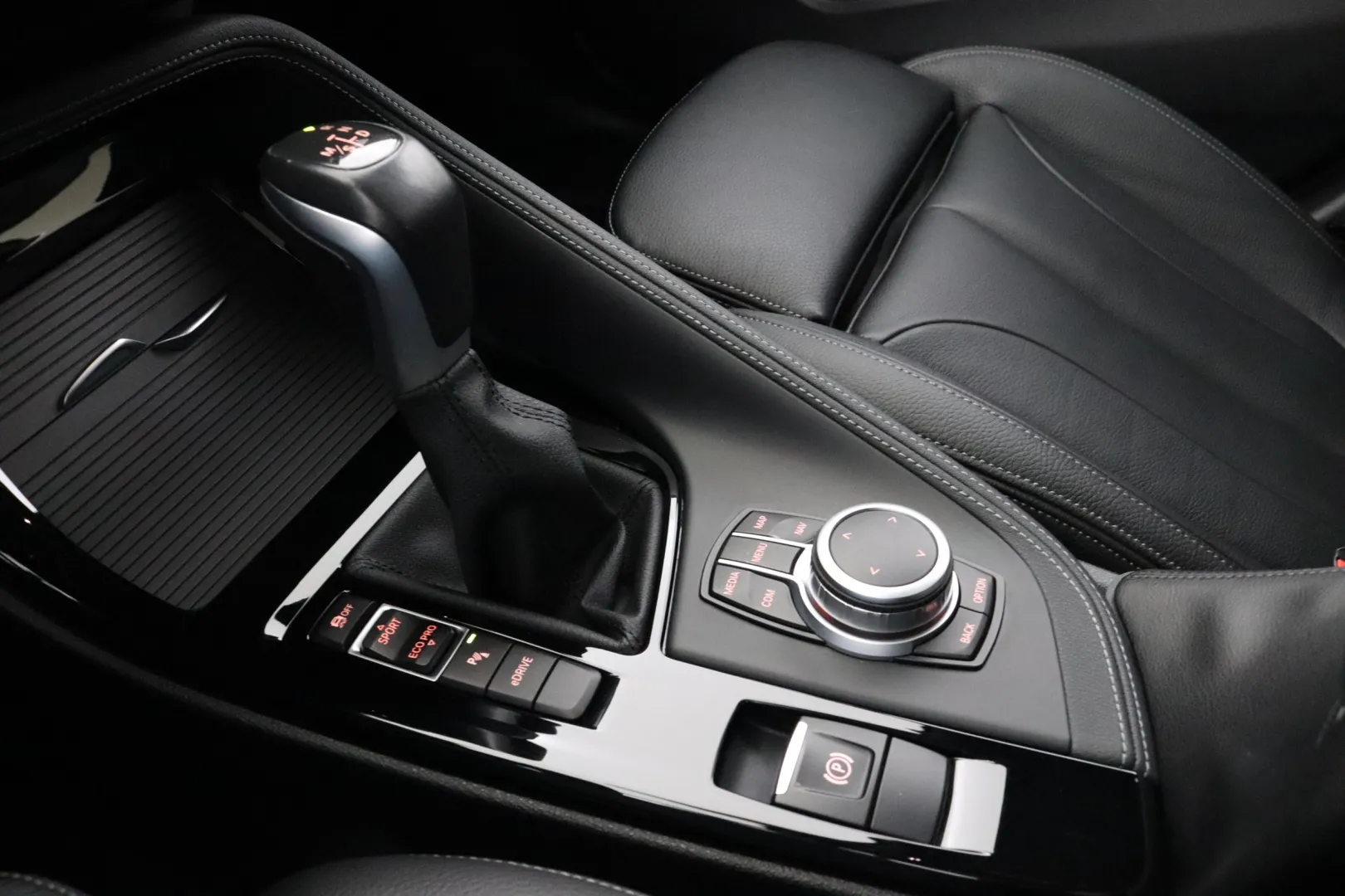 BMW X1 LRC-448 carousel image