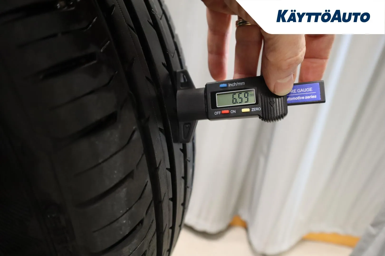 KIA Sportage XOP-424 carousel image