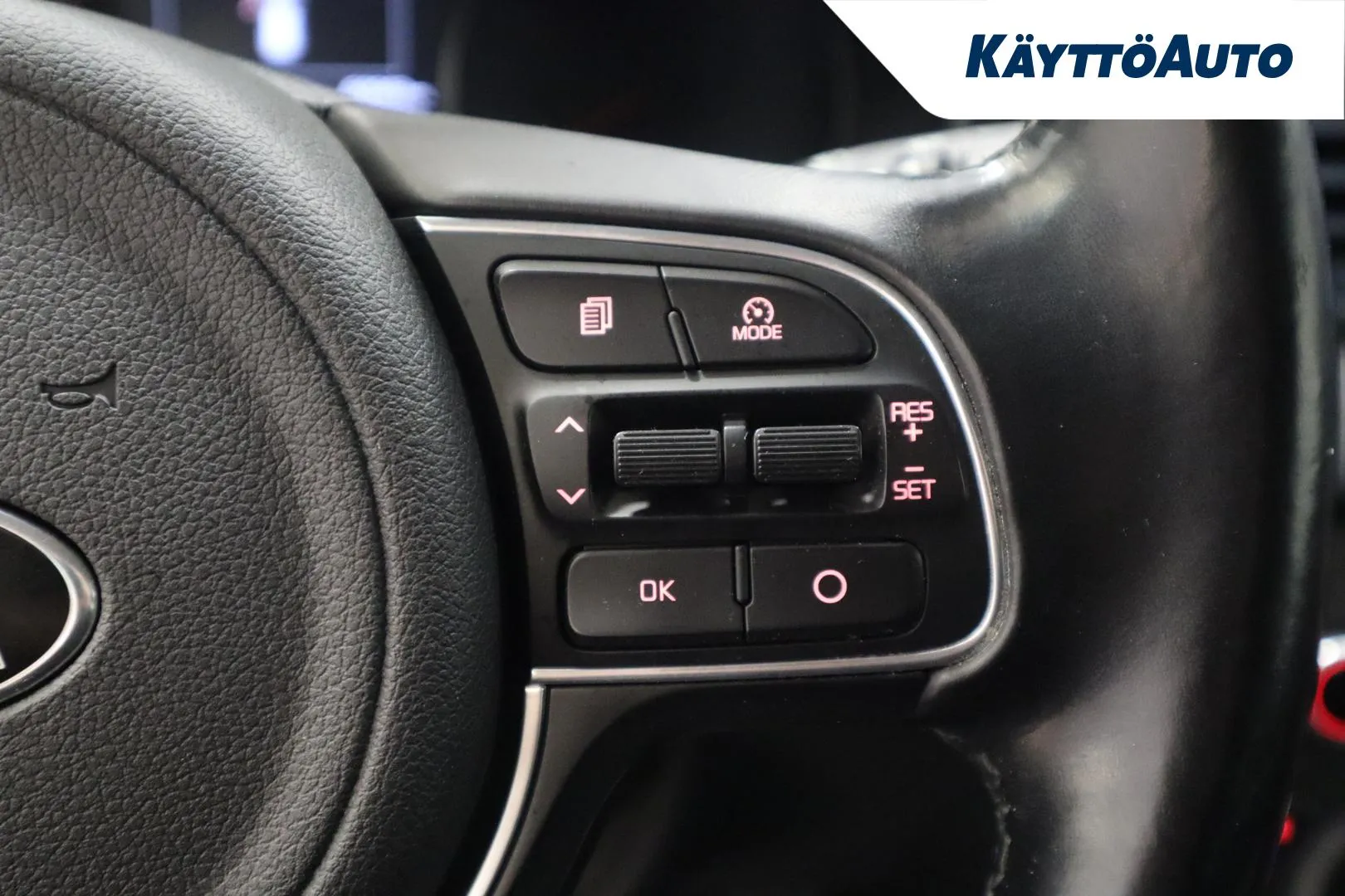 KIA Sportage XOP-424 carousel image