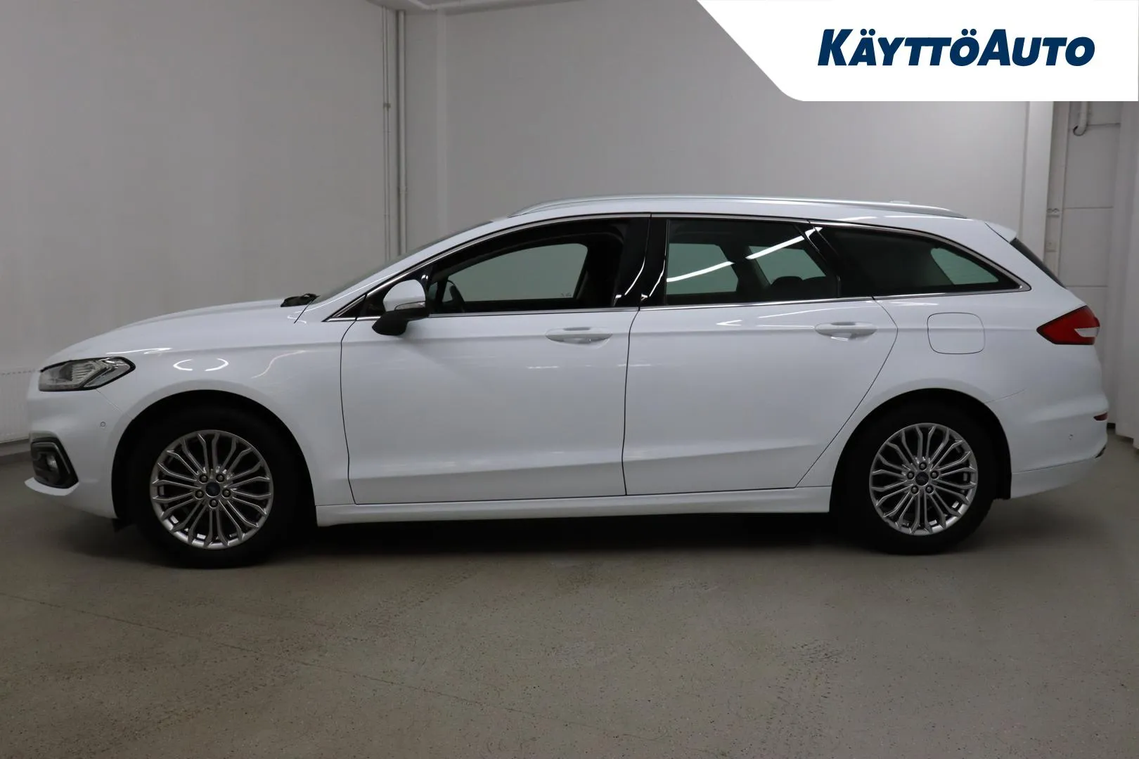 FORD Mondeo MYV-291 carousel image