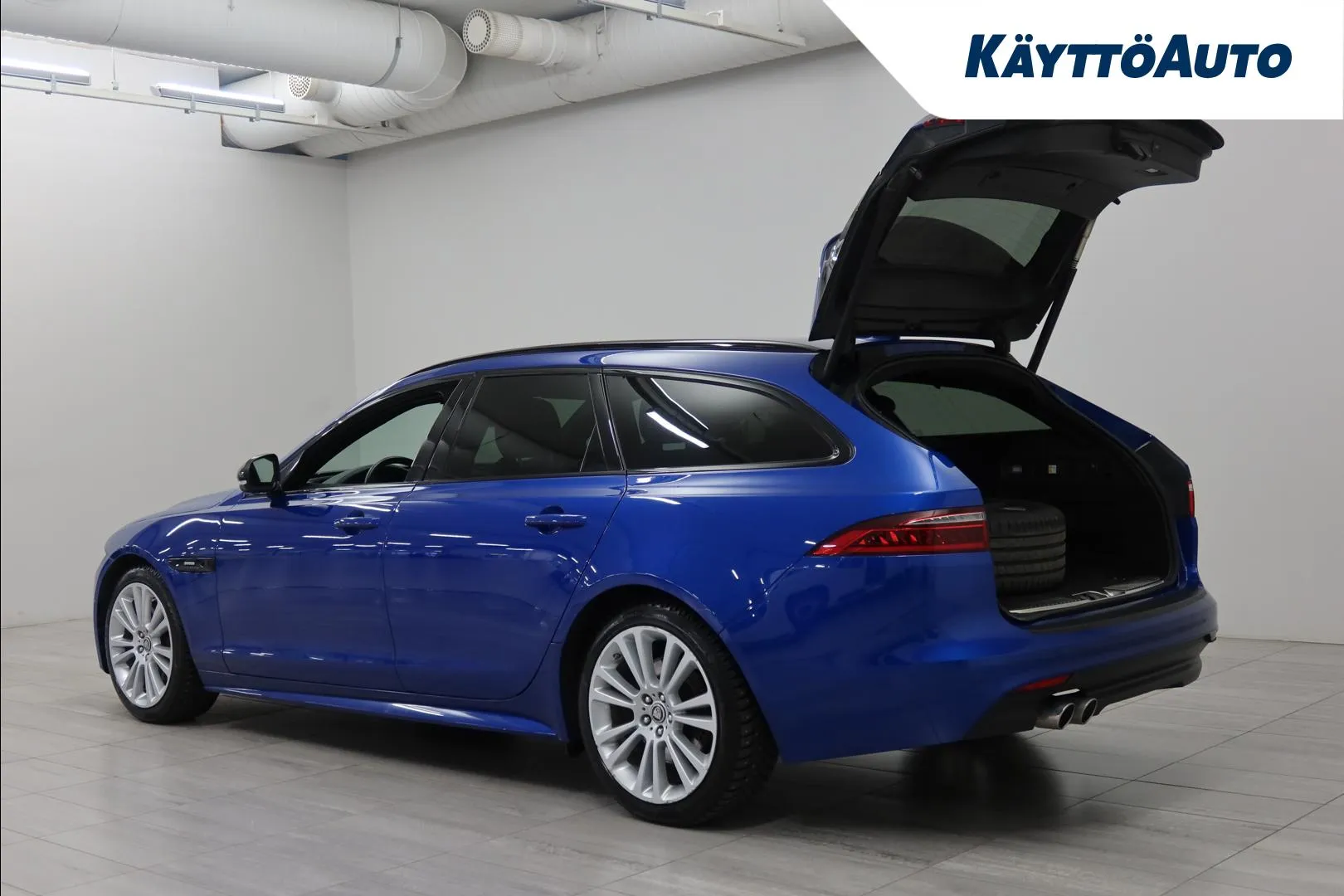 Jaguar XF FMY-827 carousel image