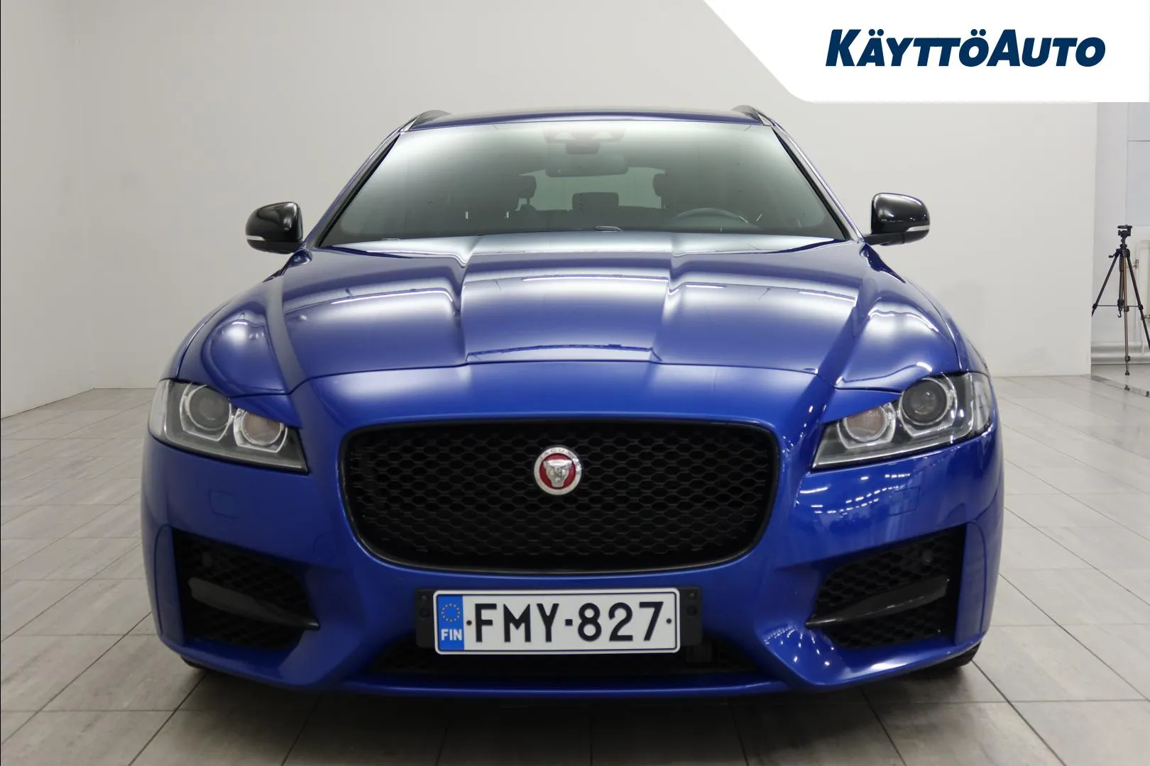 Jaguar XF FMY-827 carousel image
