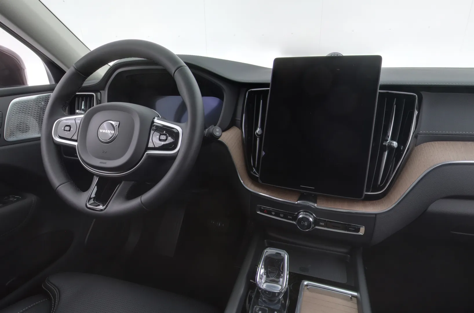 Volvo XC60 ISV-459 carousel image