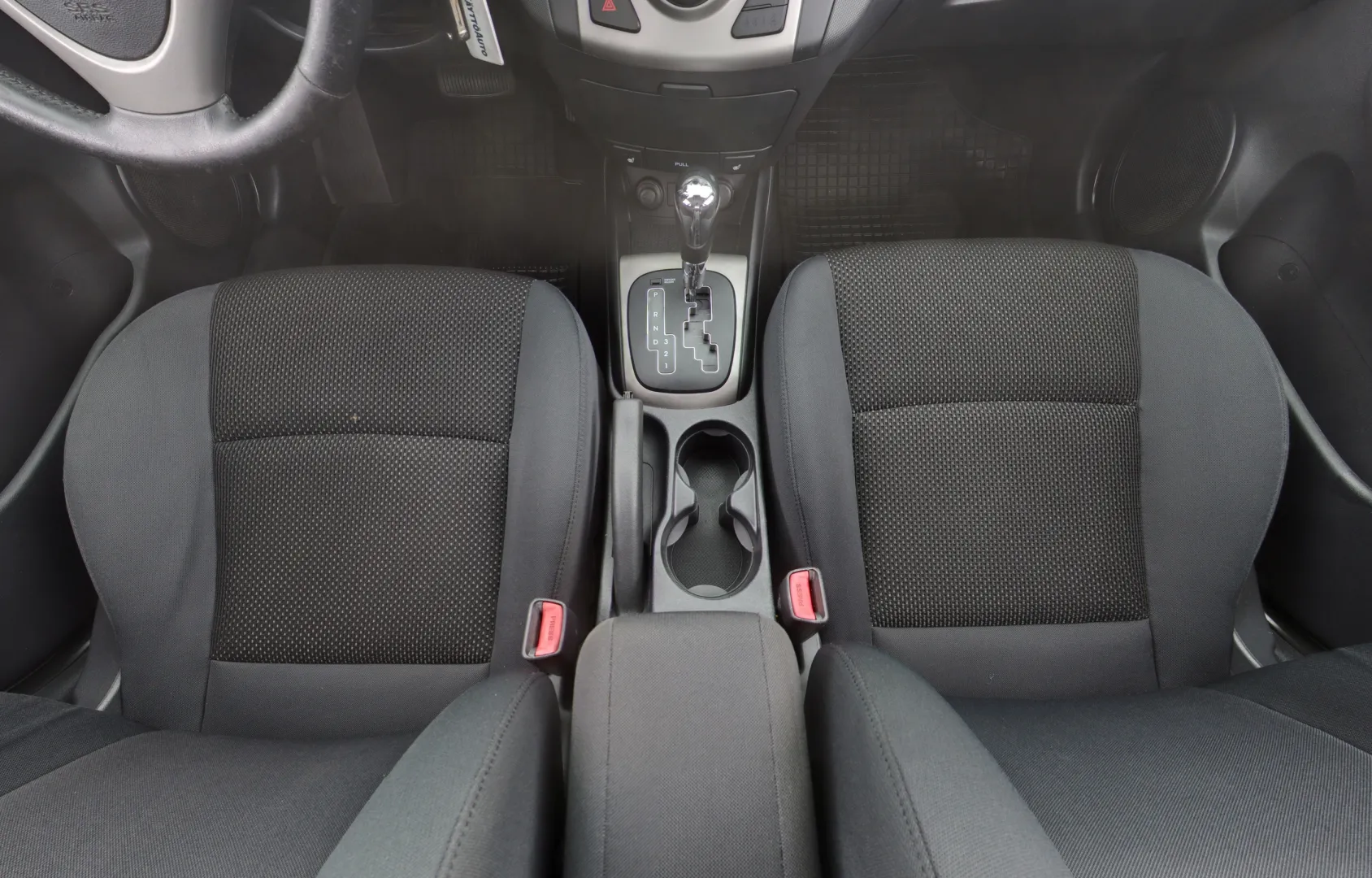 HYUNDAI i30 TCY-388 carousel image